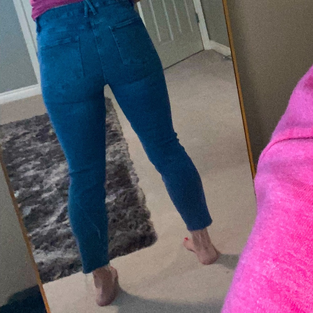 Good American good leg skinny jeans